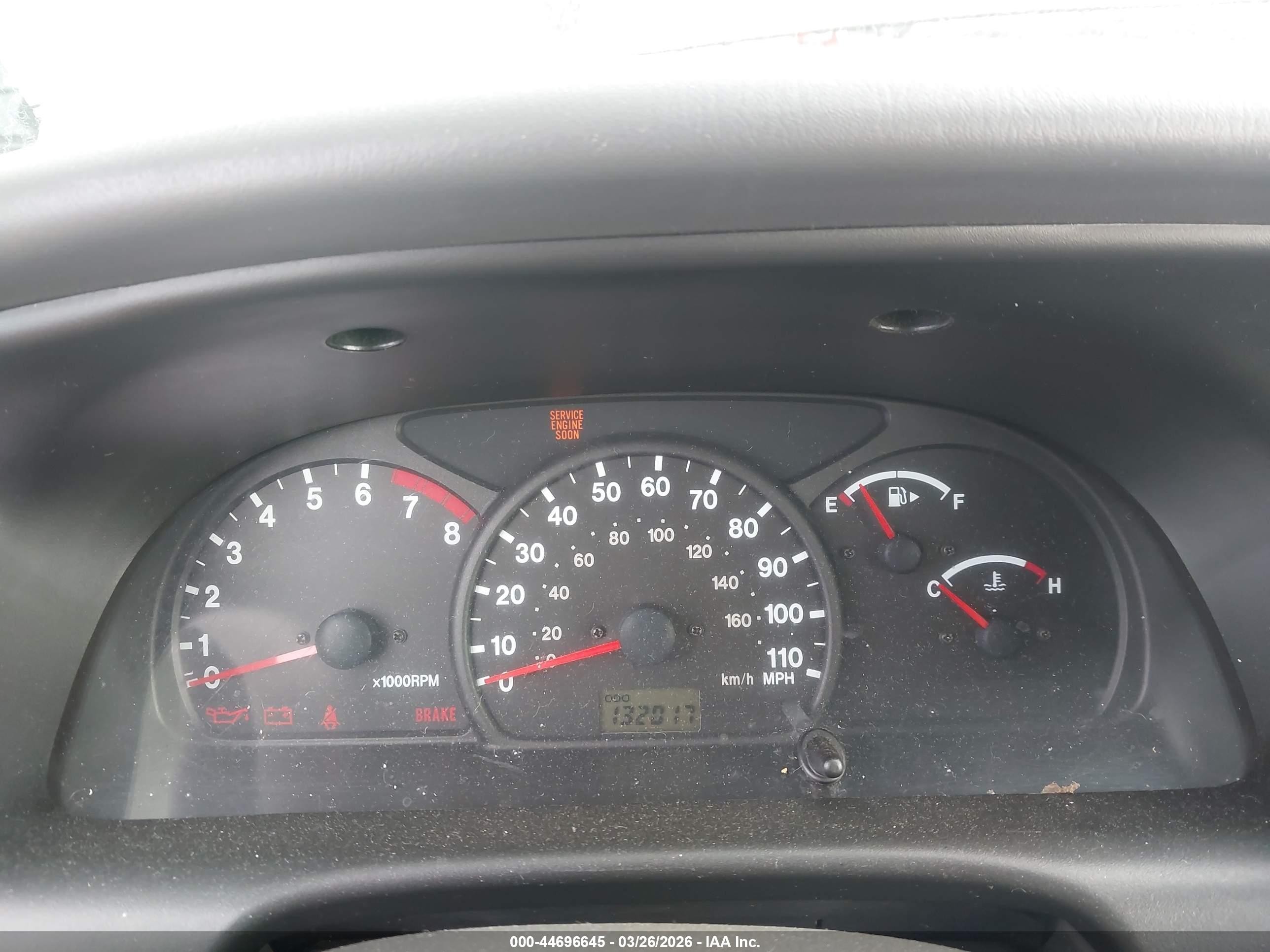 2003 Suzuki Vitara   Silver vin: 2s3te52v036103369