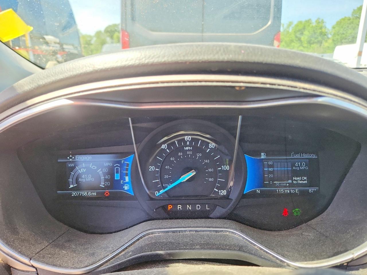 2015 Ford Fusion Se Hybrid White vin: 300029