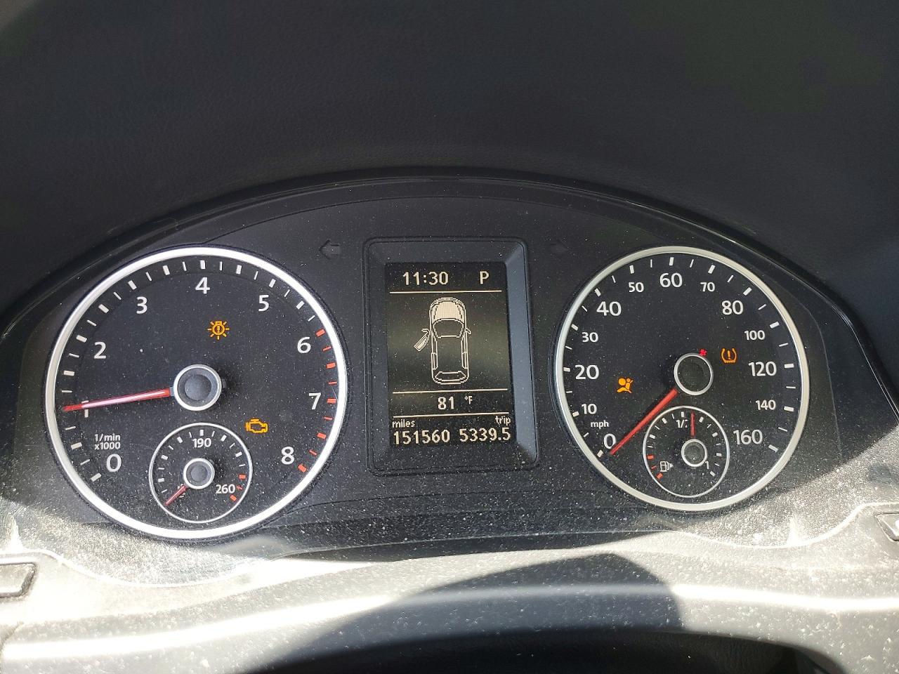 2011 Volkswagen Tiguan S Silver vin: WVGBV7AX5BW511908