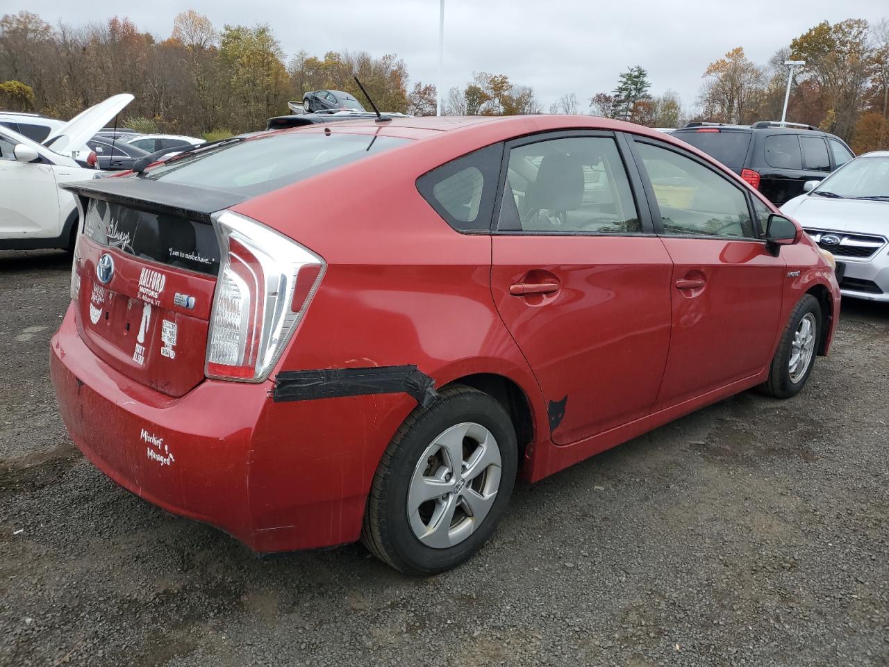 2014 Toyota Prius Red vin: JTDKN3DU4E1746526