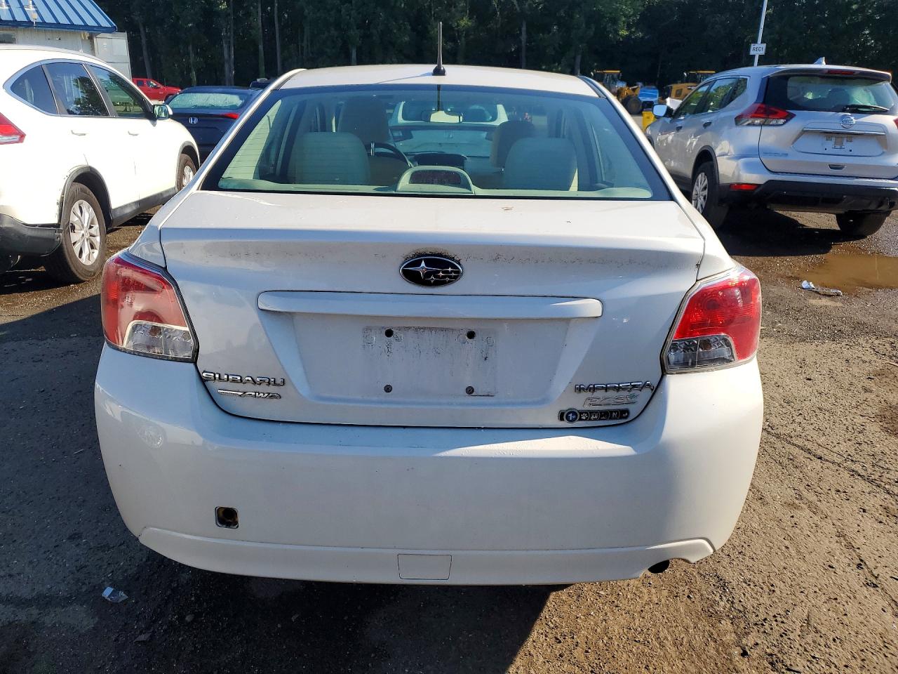 2014 Subaru Impreza Premium White vin: JF1GJAC69EH013670
