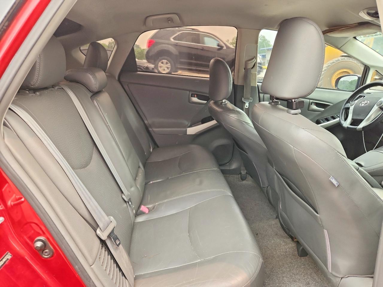 2010 Toyota Prius Iv Red vin: JTDKN3DU4A0050572