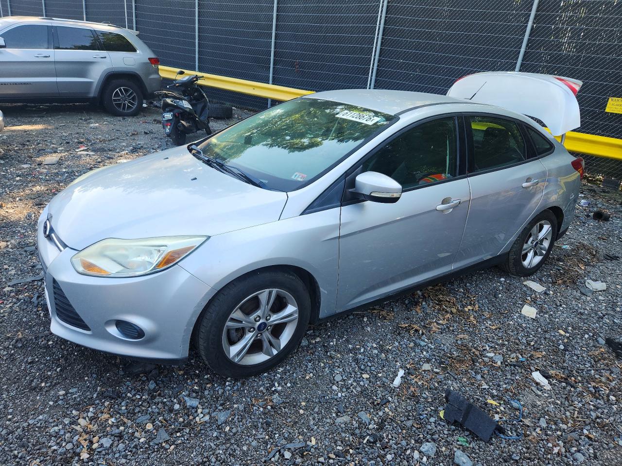2014 Ford Focus Se Gray vin: 1FADP3F20EL259817