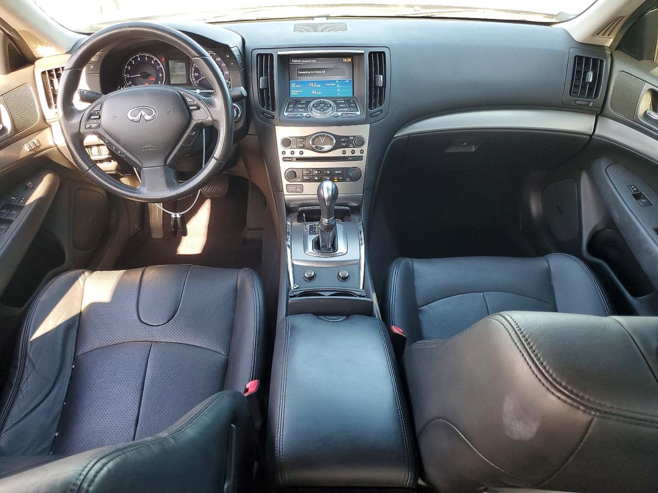 2010 Infiniti G37 Sedan Base Silver vin: JN1CV6AP7AM402074