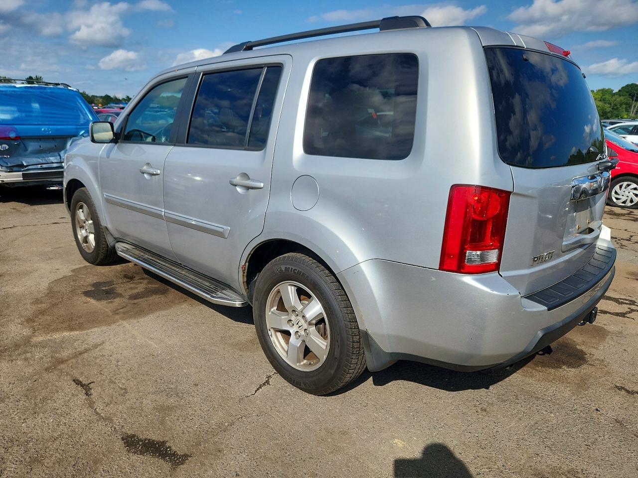 2010 Honda Pilot Exl Silver vin: 5FNYF4H68AB029024