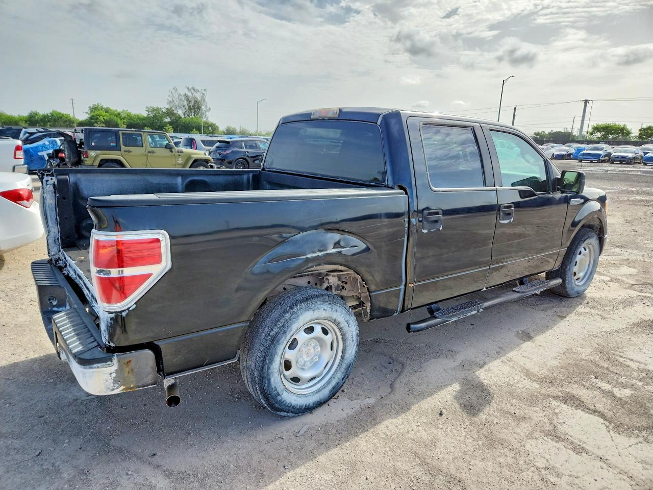 2014 Ford F150 Supercrew Black vin: 1FTEW1CM7EFB62768