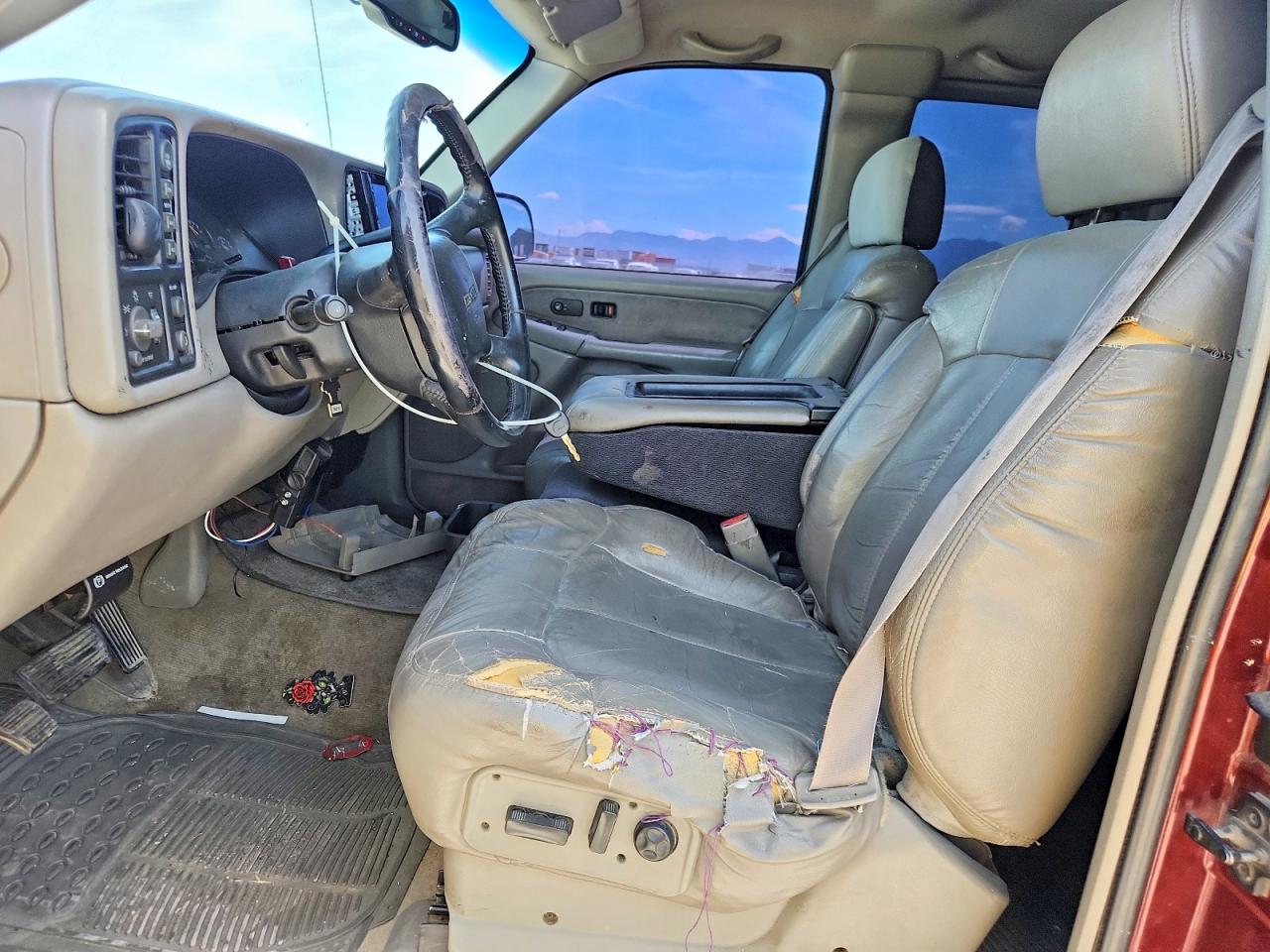 2001 Gmc New Sierra K1500 Burgundy vin: 1GTEK19T01E161634