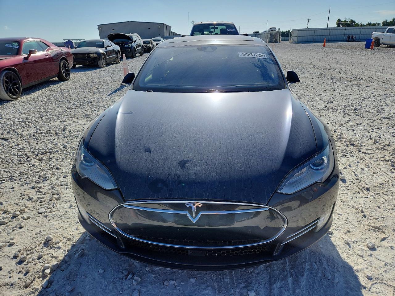 2015 Tesla Model S Black vin: 5YJSA1E27FF112486