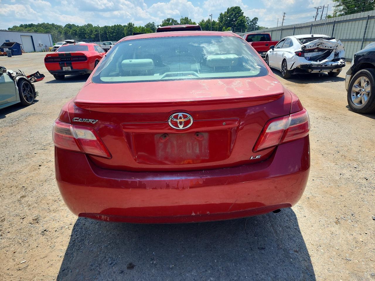 2007 Toyota Camry Le Red vin: 4T4BE46K67R004309