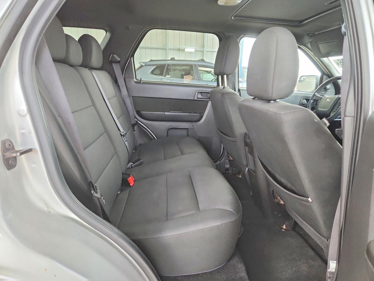 2010 Ford Escape Xlt Silver vin: 1FMCU0D79AKB42731