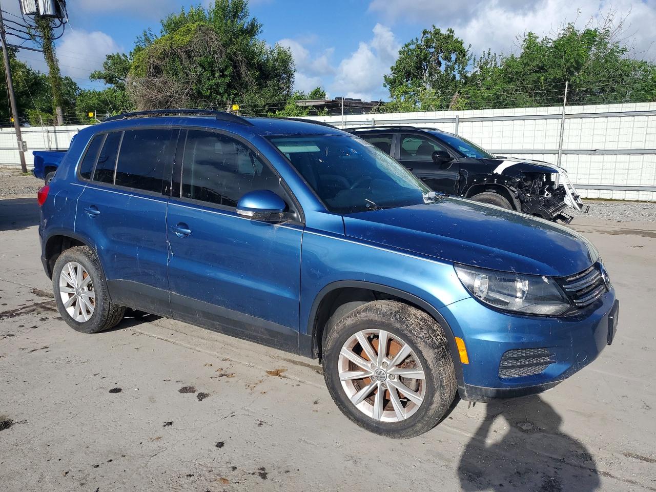 2017 Volkswagen Tiguan S Blue vin: WVGAV7AX8HK045466