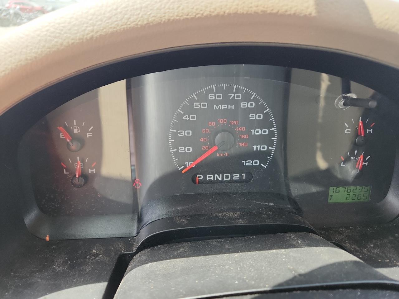 2008 Ford F150 White vin: 1FTRF12288KB80595