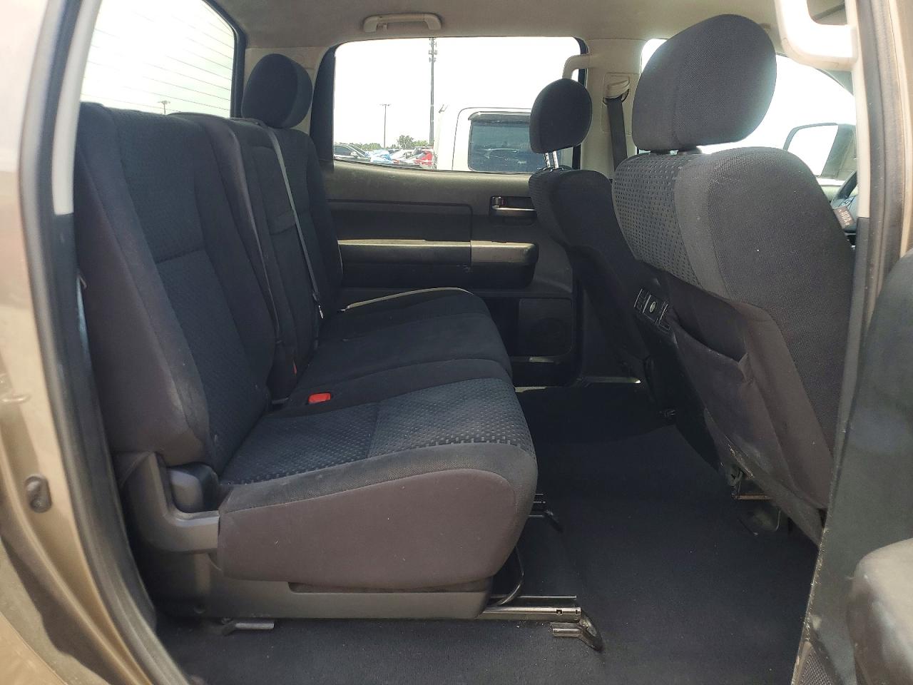 2011 Toyota Tundra Crewmax Sr5 Gray vin: 5TFDW5F19BX201094