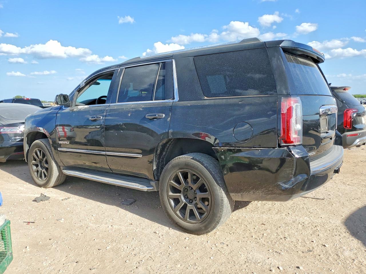 2015 Gmc Yukon Denali Black vin: 1GKS1CKJ3FR261189