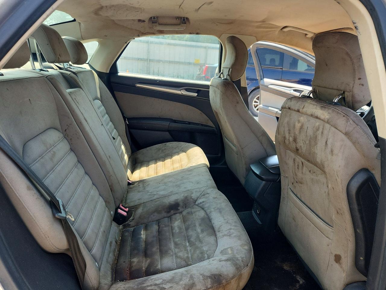 2013 Ford Fusion S Silver vin: 3FA6P0G73DR138572
