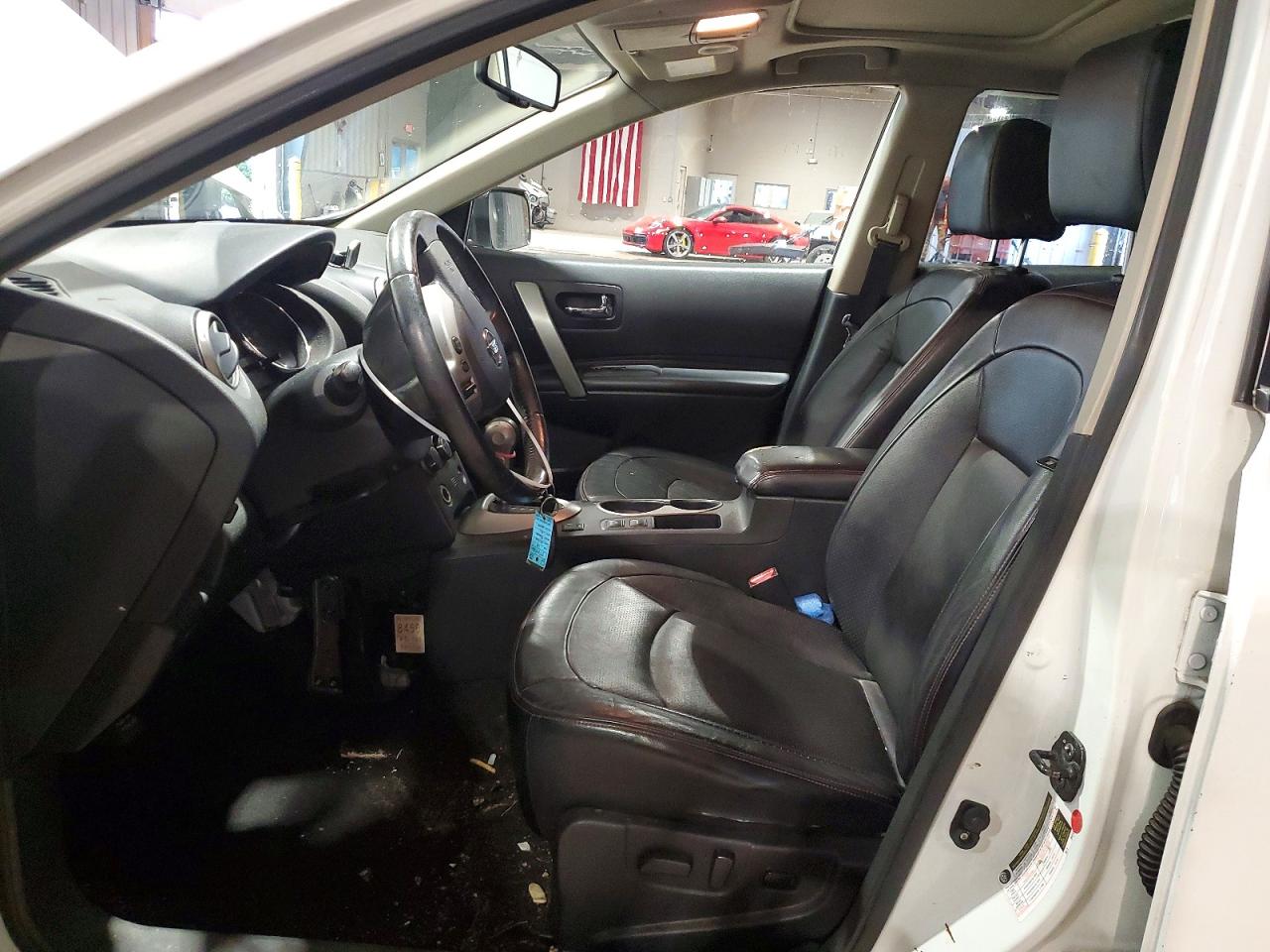 2013 Nissan Rogue S Белый vin: JN8AS5MV5DW654422