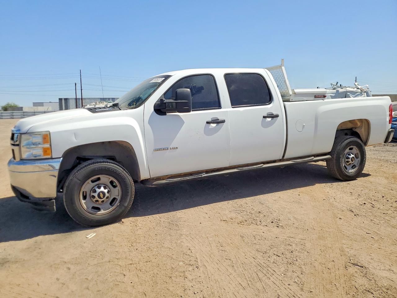 2014 Chevrolet Silverado C2500 Heavy Duty Белый vin: 1GC1CVCG0EF120452