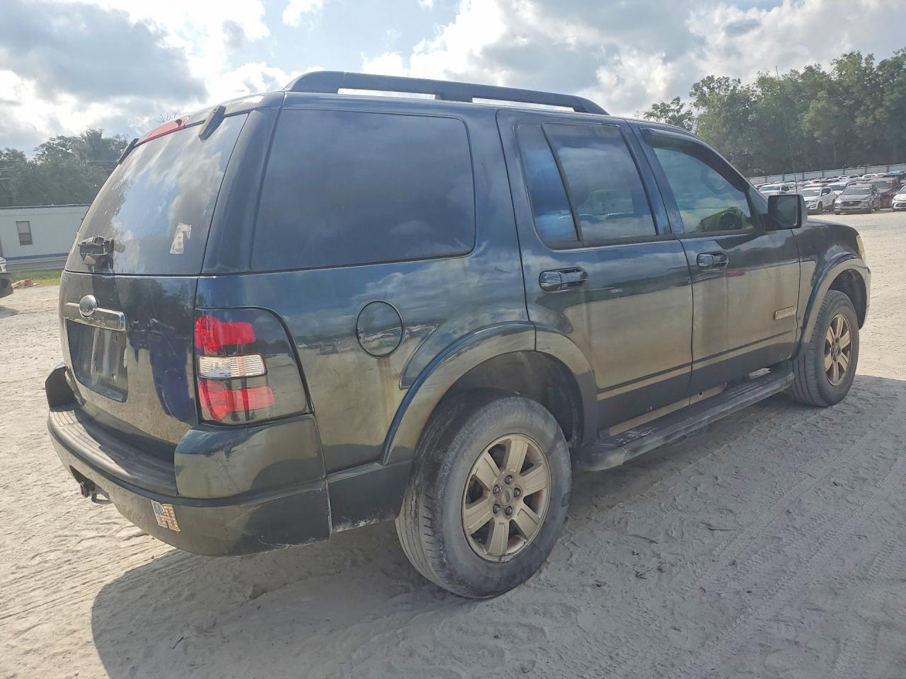 2007 Ford Explorer Xlt Black vin: 1FMEU63E27UB08350