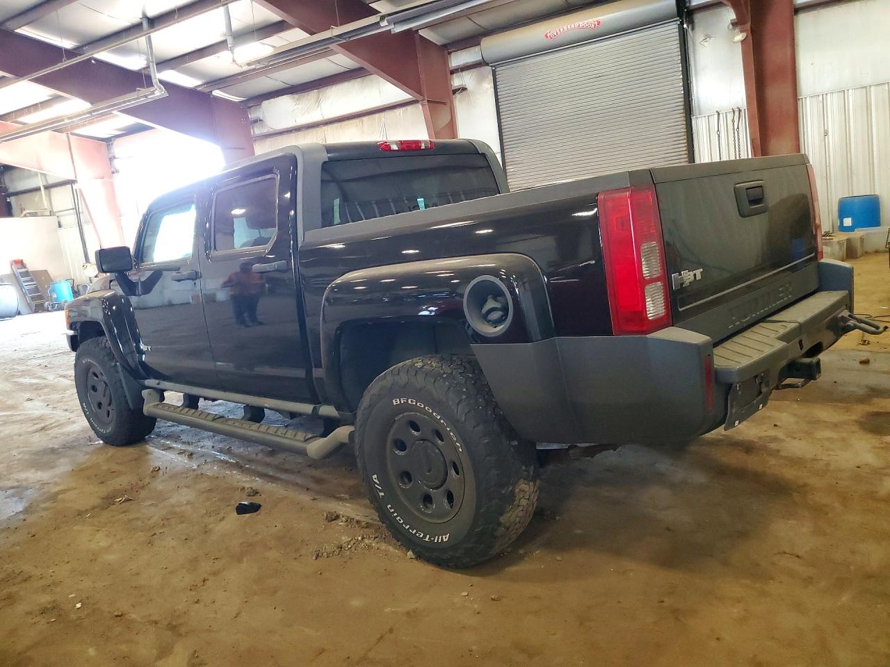 2009 Hummer H3t Черный vin: 5GNEN13E698148334