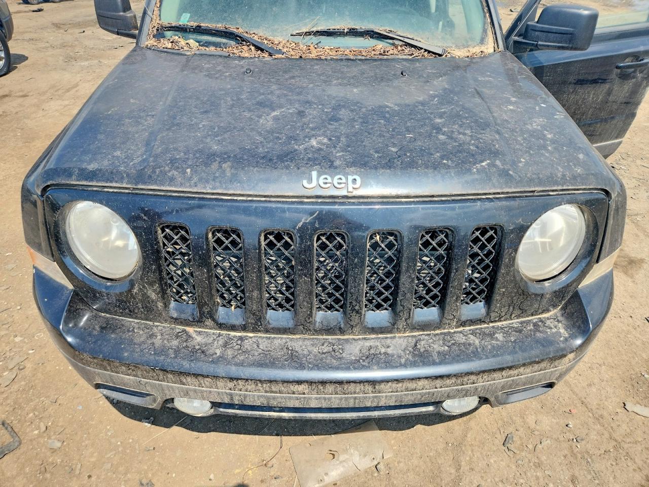 2014 Jeep Patriot Latitude Черный vin: 1C4NJRFB5ED820896