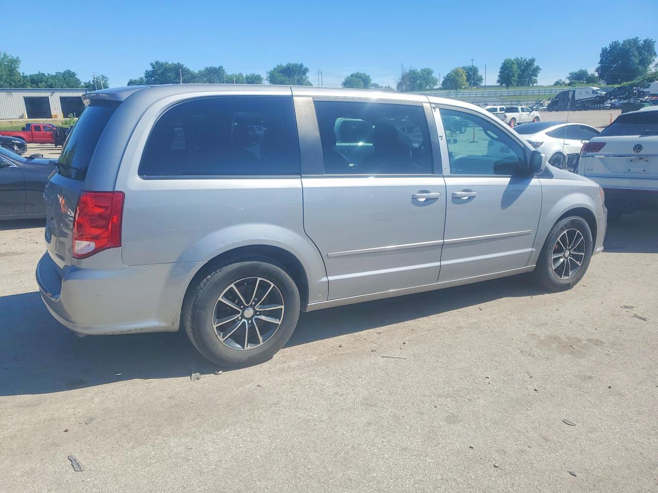 2015 Dodge Grand Caravan Se Gray vin: 2C4RDGBG0FR669608