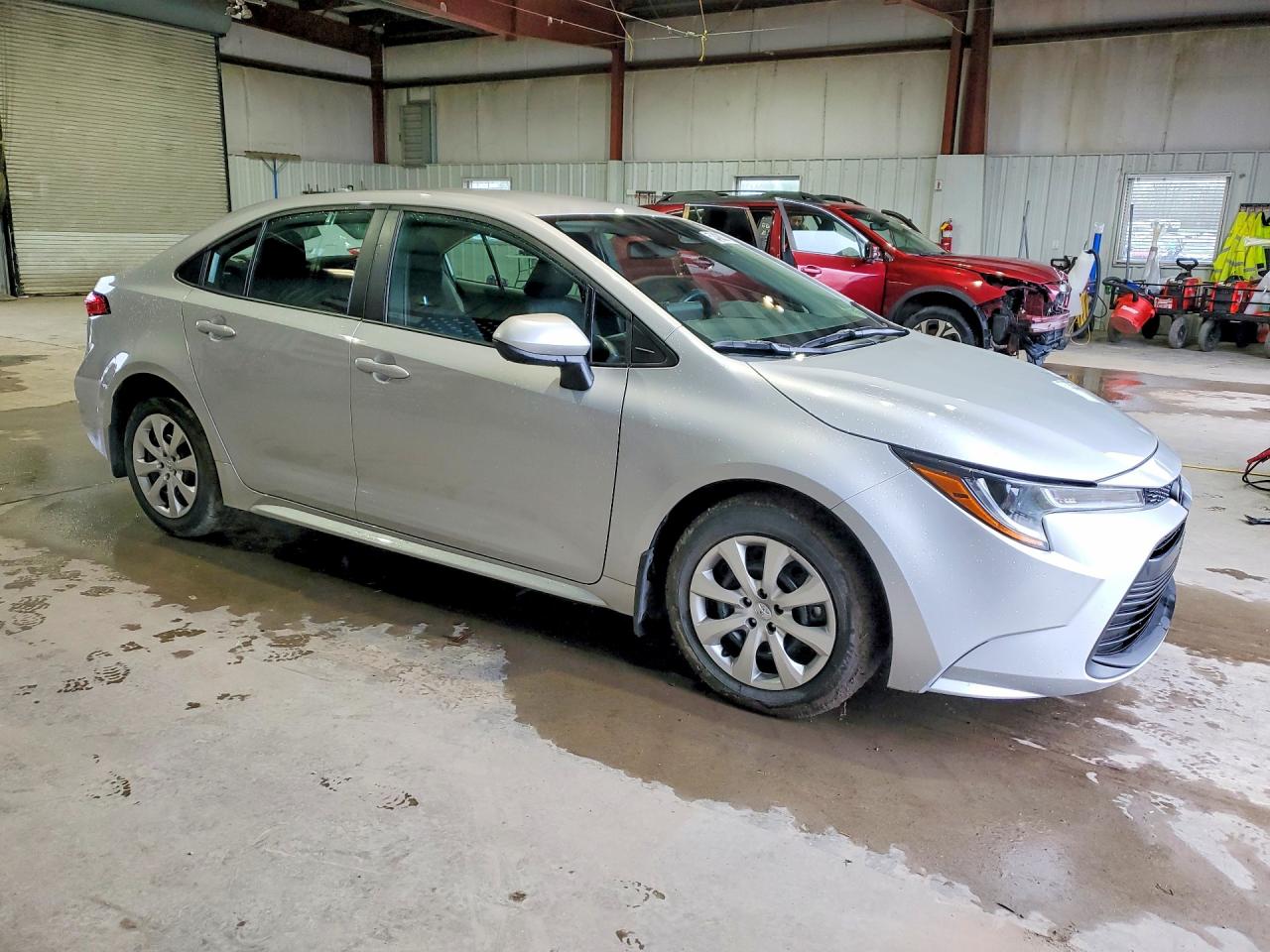 2024 Toyota Corolla Le Silver vin: 5YFB4MDE2RP152116