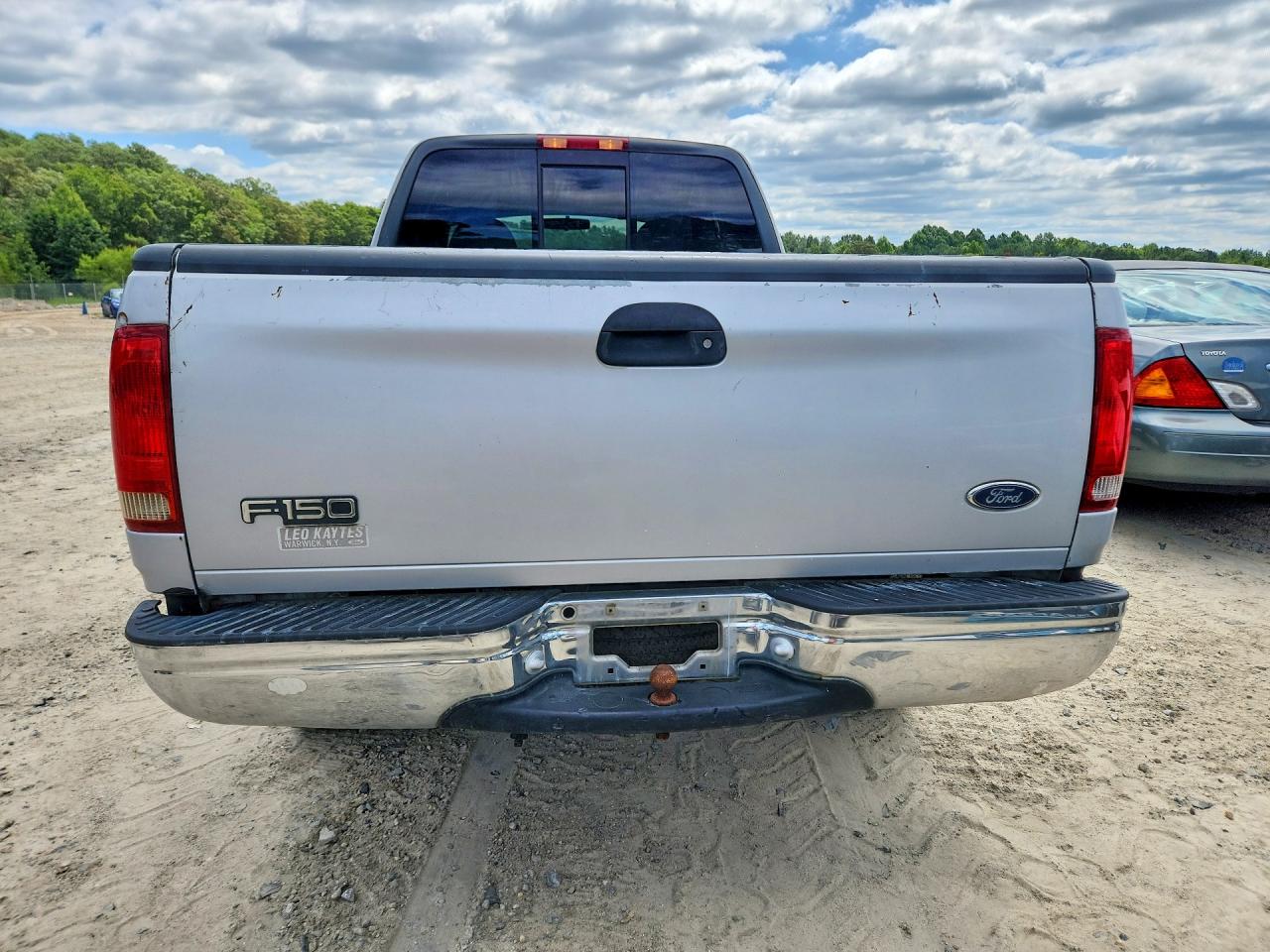 1999 Ford F150 Silver vin: 1FTRX18W4XNA79350