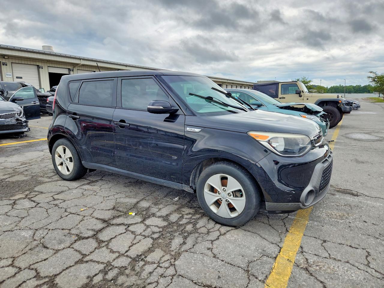 2014 Kia Soul + Black vin: KNDJP3A57E7024368