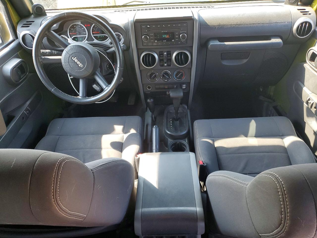 2010 Jeep Wrangler Unlimited Sport Green vin: 1J4BA3H17AL201246