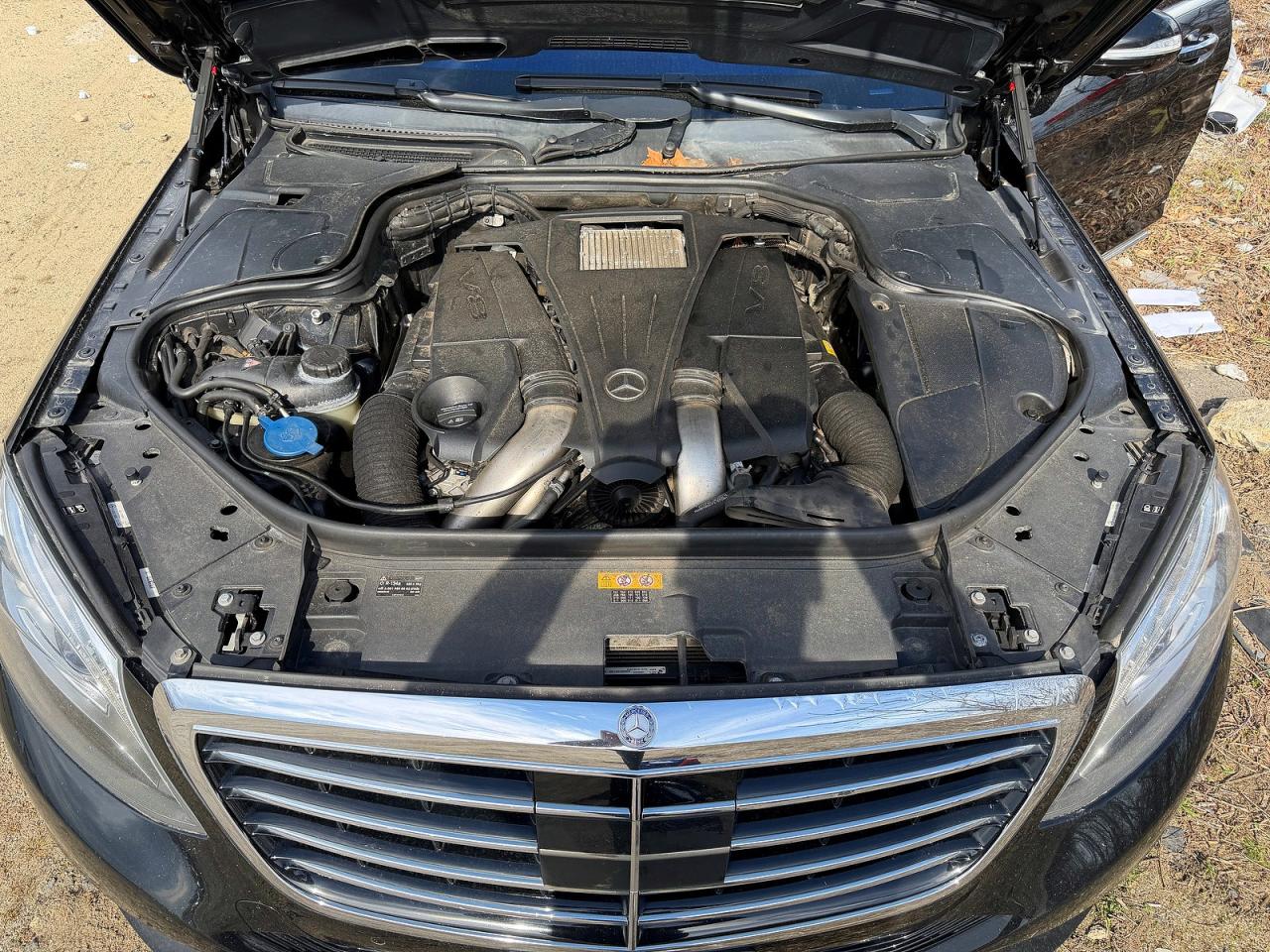 2015 Mercedes-benz S 550 4matic Black vin: WDDUG8FBXFA119655