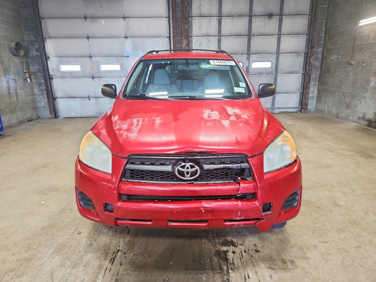 2011 Toyota Rav4 Base Красный vin: 2T3ZF4DV7BW065171