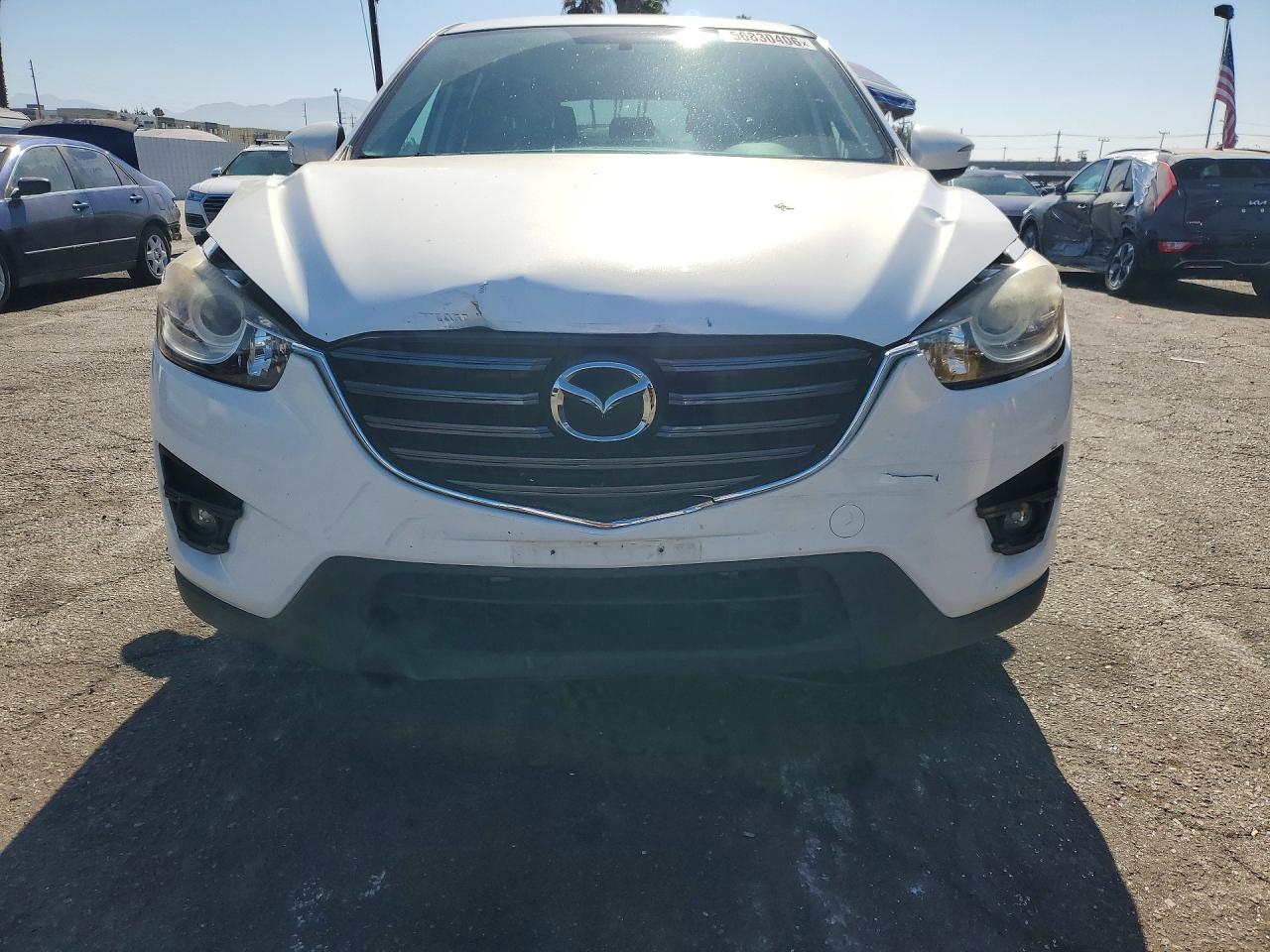 2016 Mazda Cx-5 Touring White vin: JM3KE2CY1G0681827