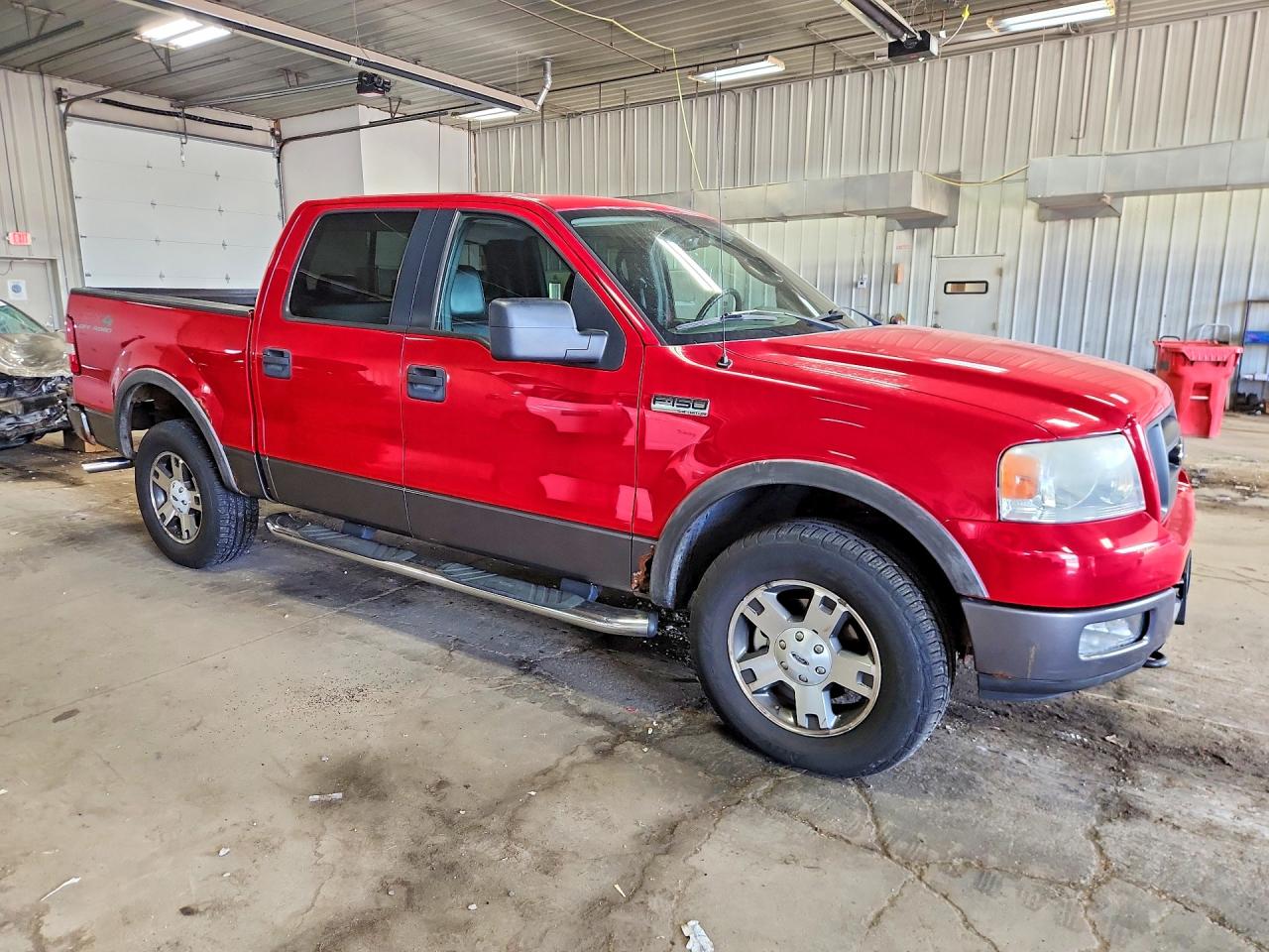 2005 Ford F150 Supercrew Red vin: 1FTPW14525KE58983