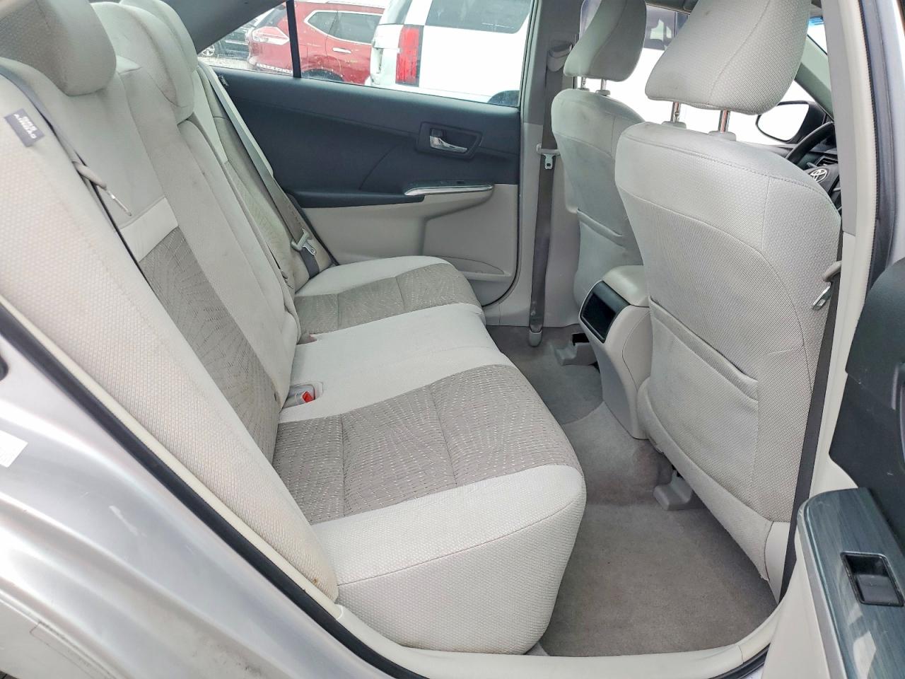 2012 Toyota Camry Hybrid Le Silver vin: 4T1BD1FK4CU029831