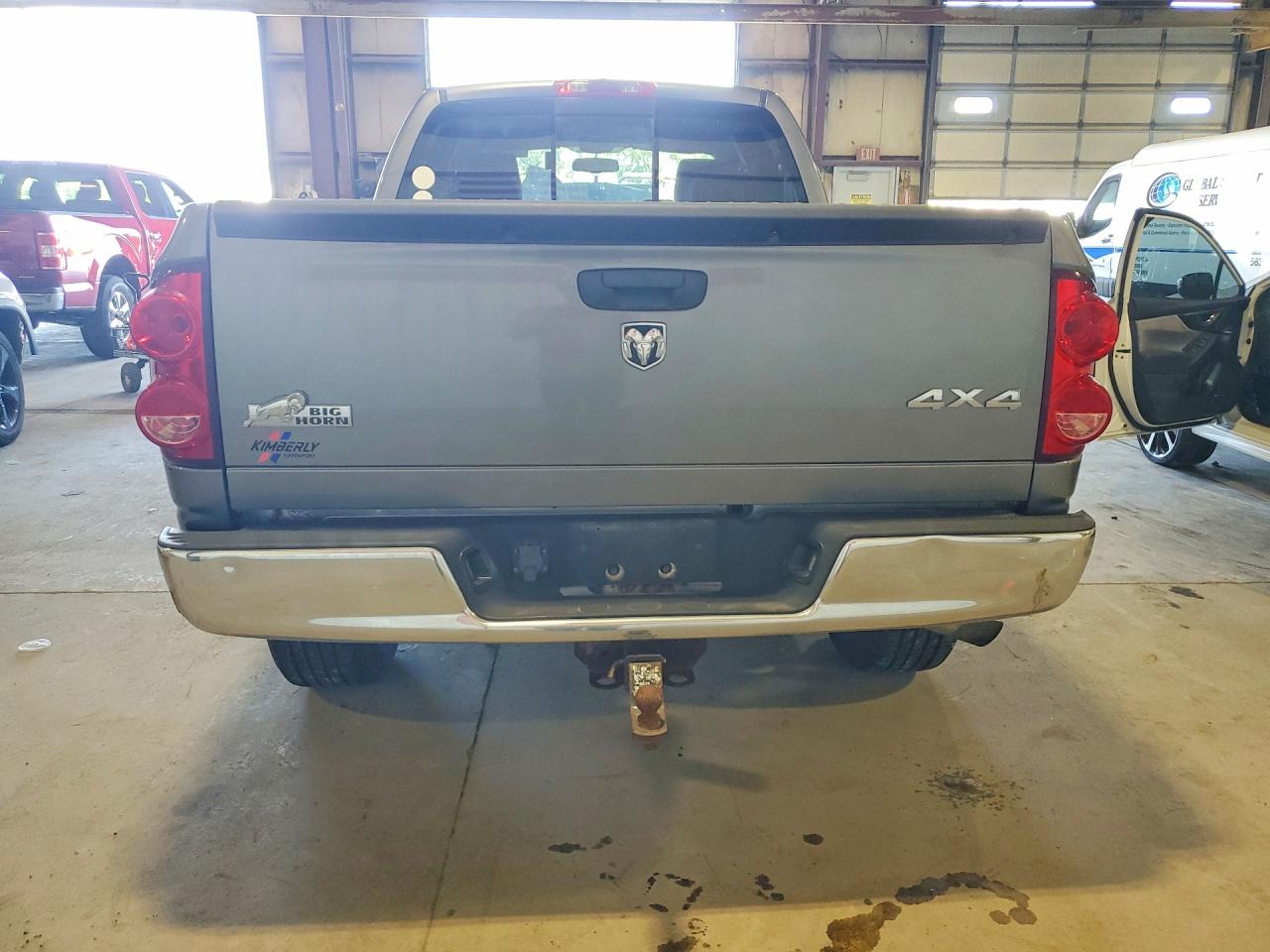 2008 Dodge Ram 1500 St Gray vin: 1D7HU18278S631806