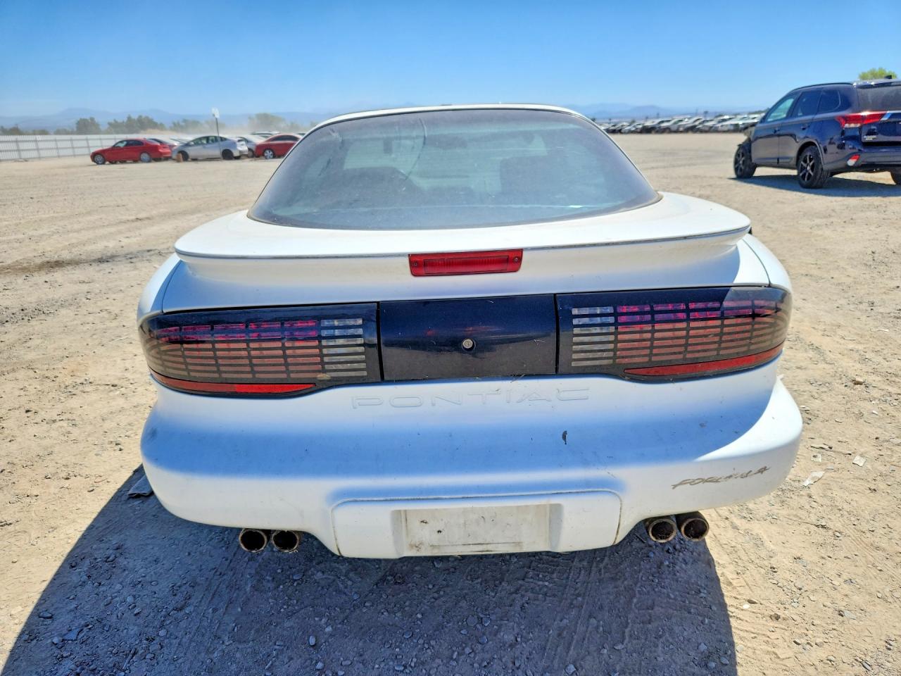 1995 Pontiac Firebird Formula White vin: 2G2FV22P7S2235647