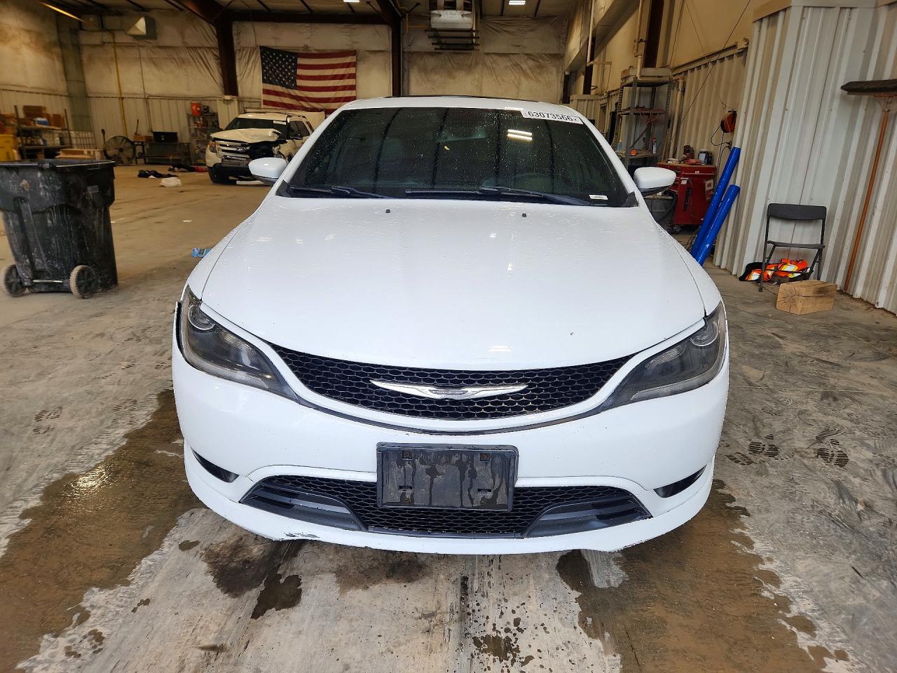 2015 Chrysler 200 S Белый vin: 1C3CCCBG7FN614690