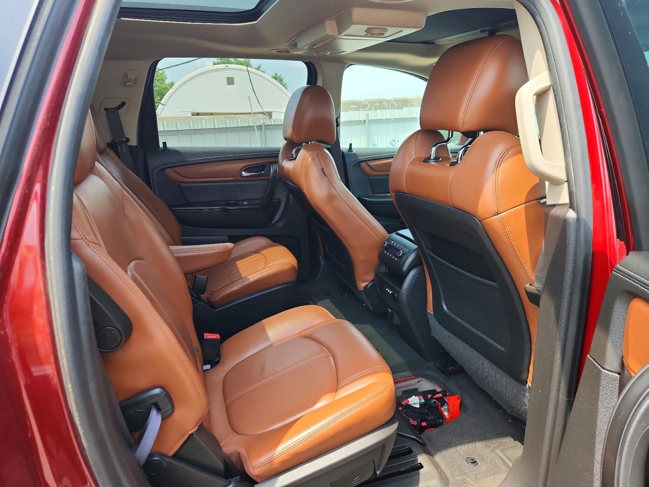 2015 Chevrolet Traverse Lt Maroon vin: 1GNKVHKD7FJ215247