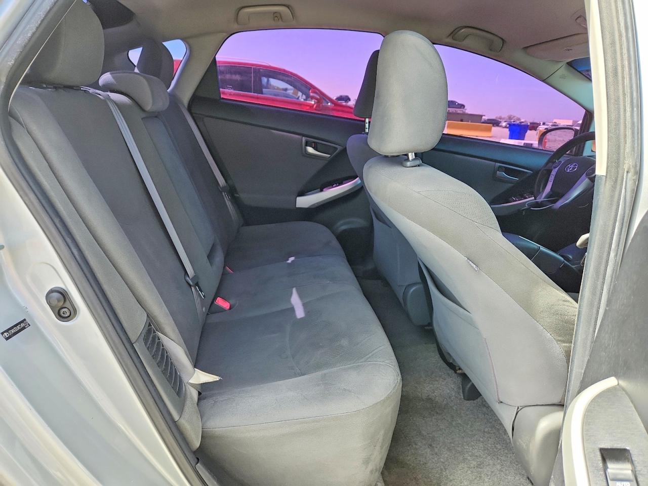 2012 Toyota Prius Two Silver vin: JTDKN3DUXC5496733