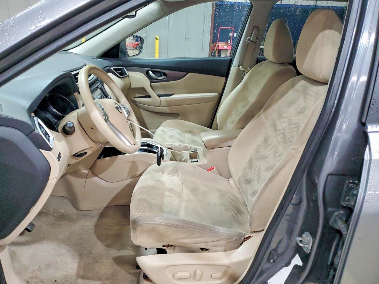 2015 Nissan Rogue Sv Серый vin: 5N1AT2MV1FC794734