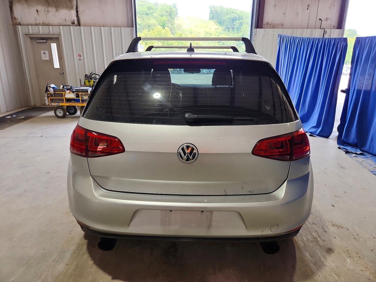 2015 Volkswagen Gti Silver vin: 3VW5T7AU2FM013519