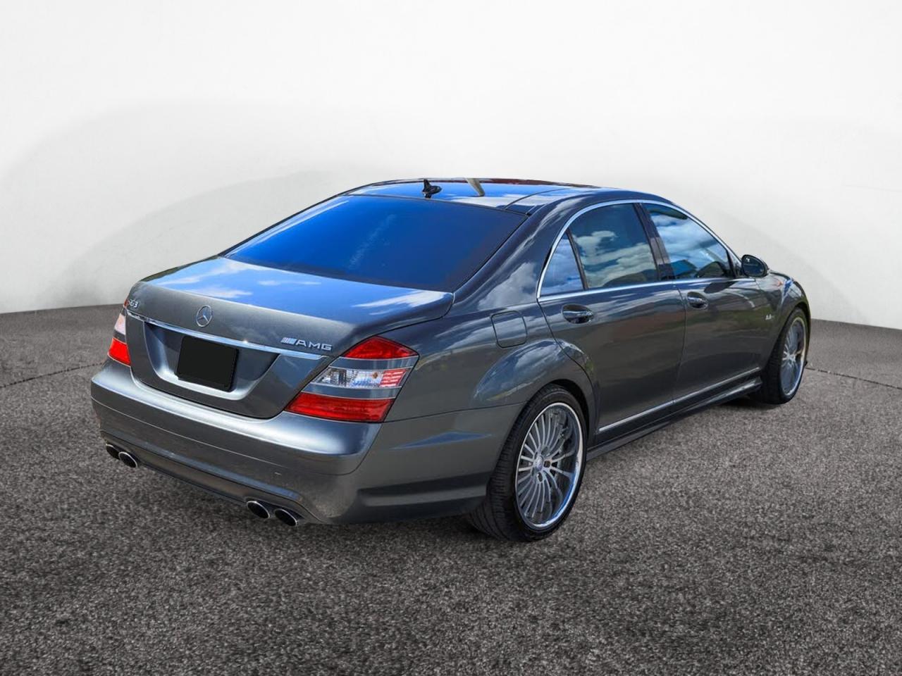 2009 Mercedes-benz S 63 Amg Серый vin: WDDNG77XX9A245947