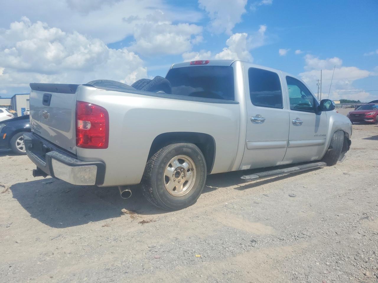 2011 Chevrolet Silverado C1500 Lt Silver vin: 3GCPCSE04BG166319