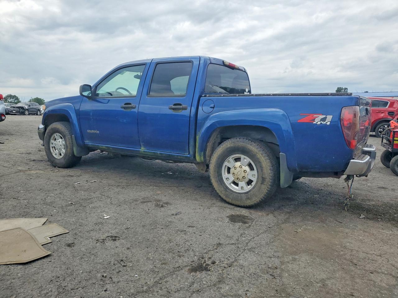 2005 Chevrolet Colorado Blue vin: 1GCDT136458182051