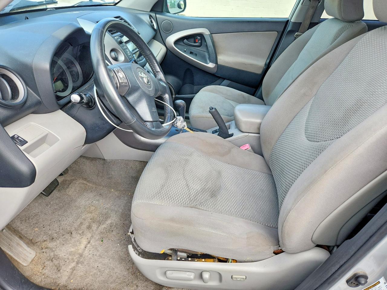 2006 Toyota Rav4 Limited Silver vin: JTMBD31V965035320