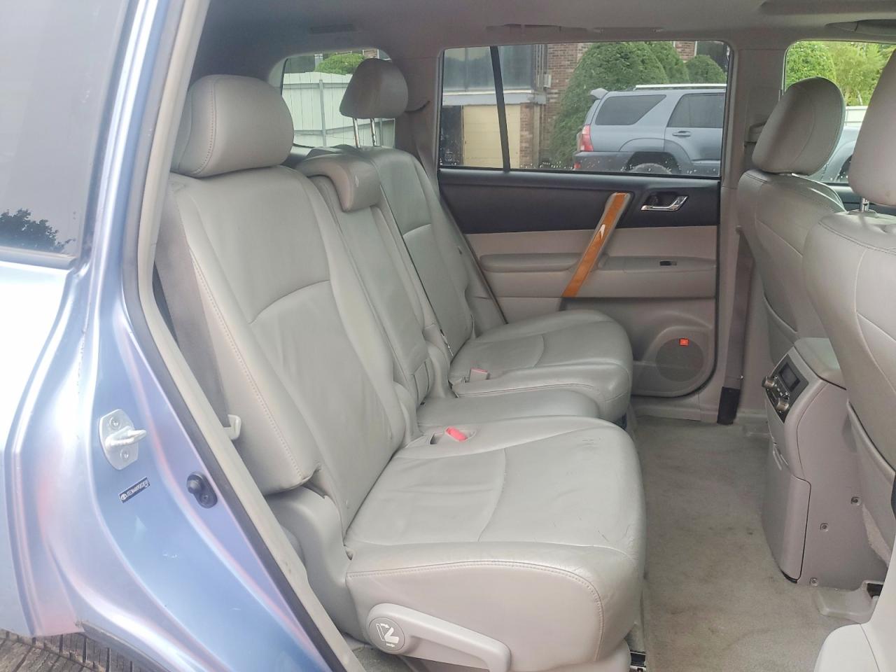 2009 Toyota Highlander Hybrid Limited Blue vin: JTEEW44A992028181