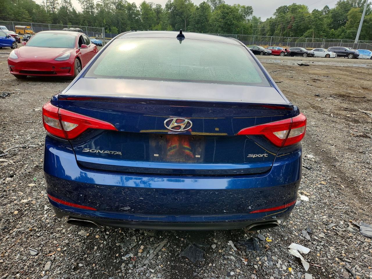 2015 Hyundai Sonata Sport Blue vin: 5NPE34AF8FH028373