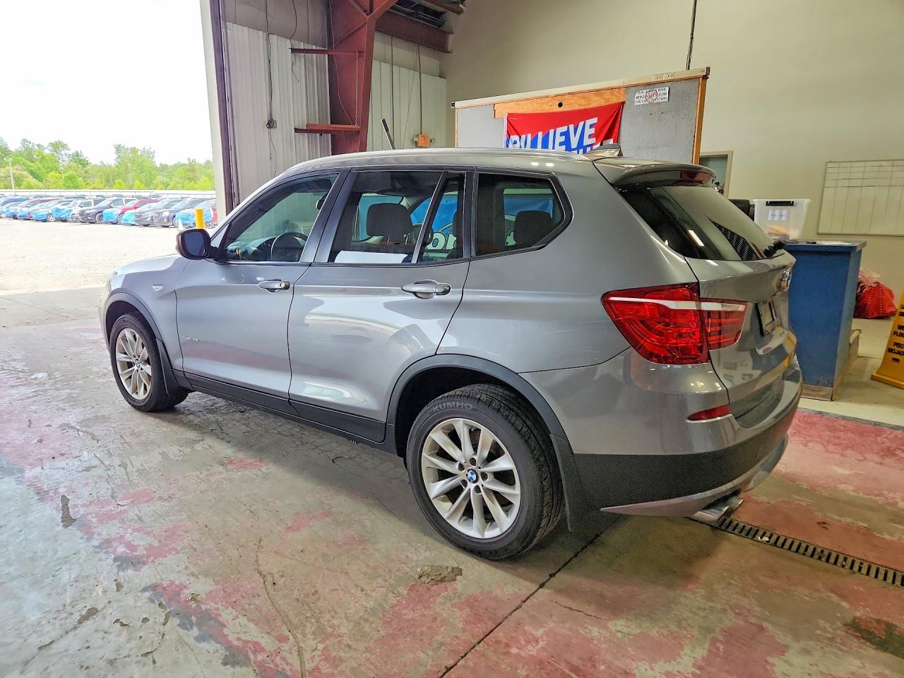 2014 Bmw X3 Xdrive28i Серебряный vin: 5UXWX9C54E0D43212