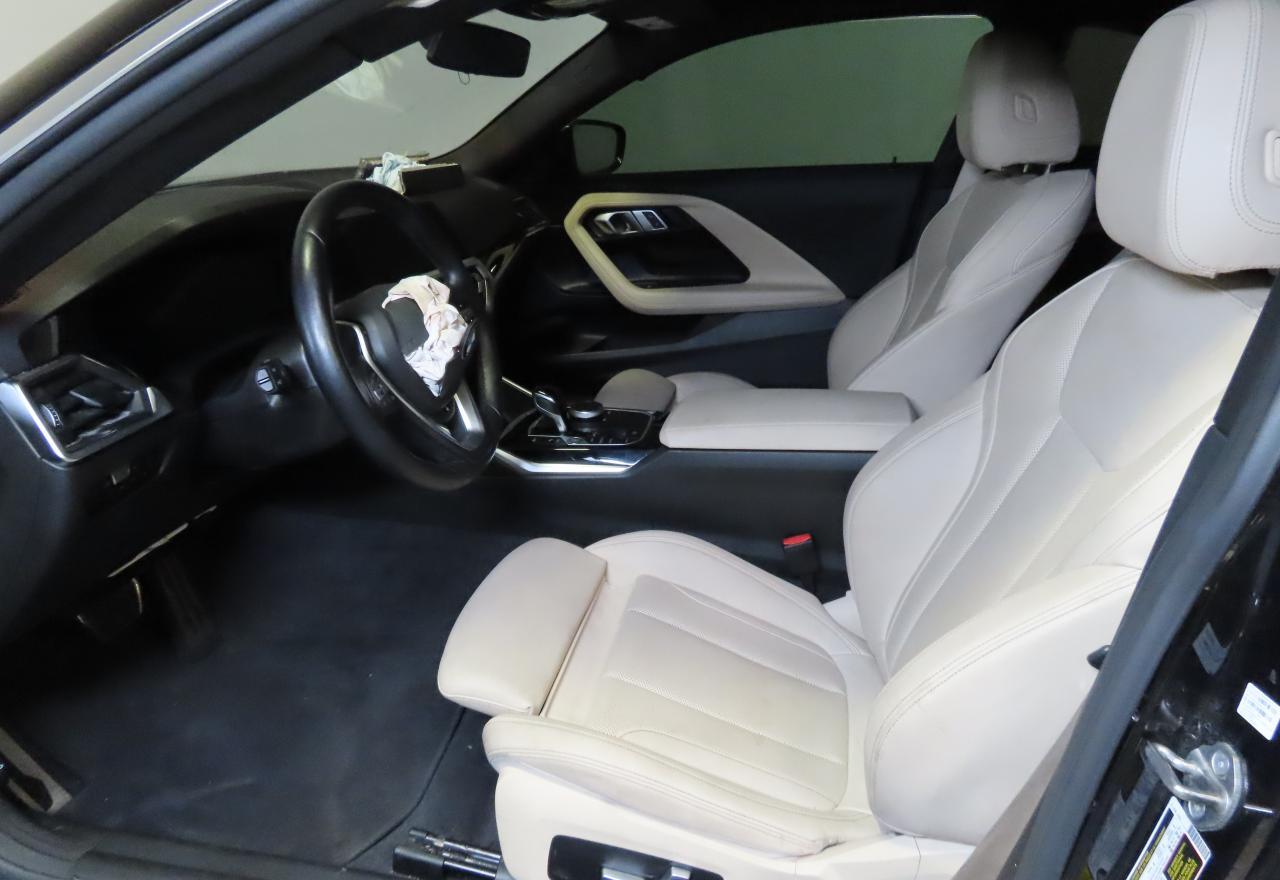 2022 Bmw 230i    Black vin: 3MW23CM03N8C21047
