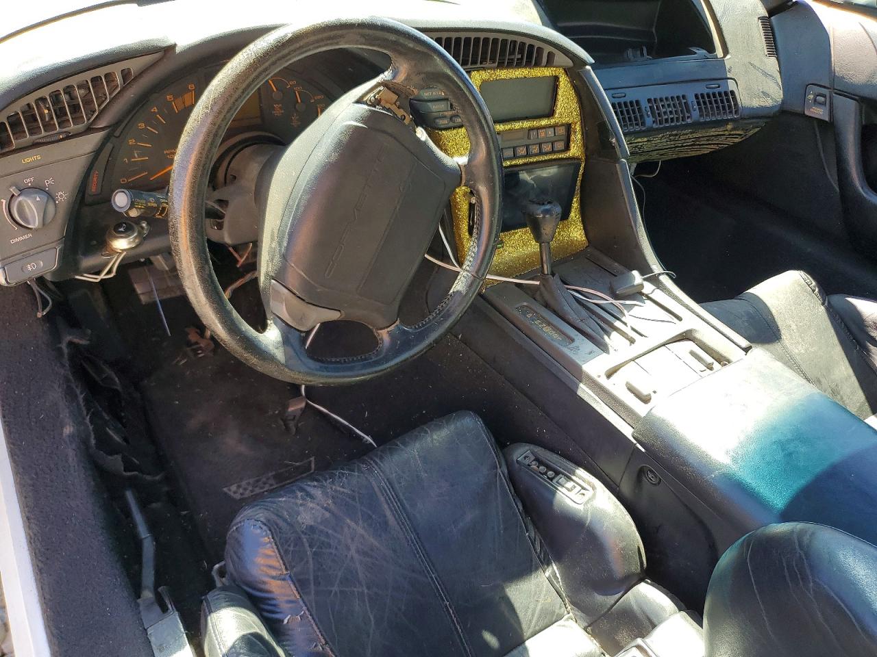 1990 Chevrolet Corvette White vin: 1G1YY2382L5106295